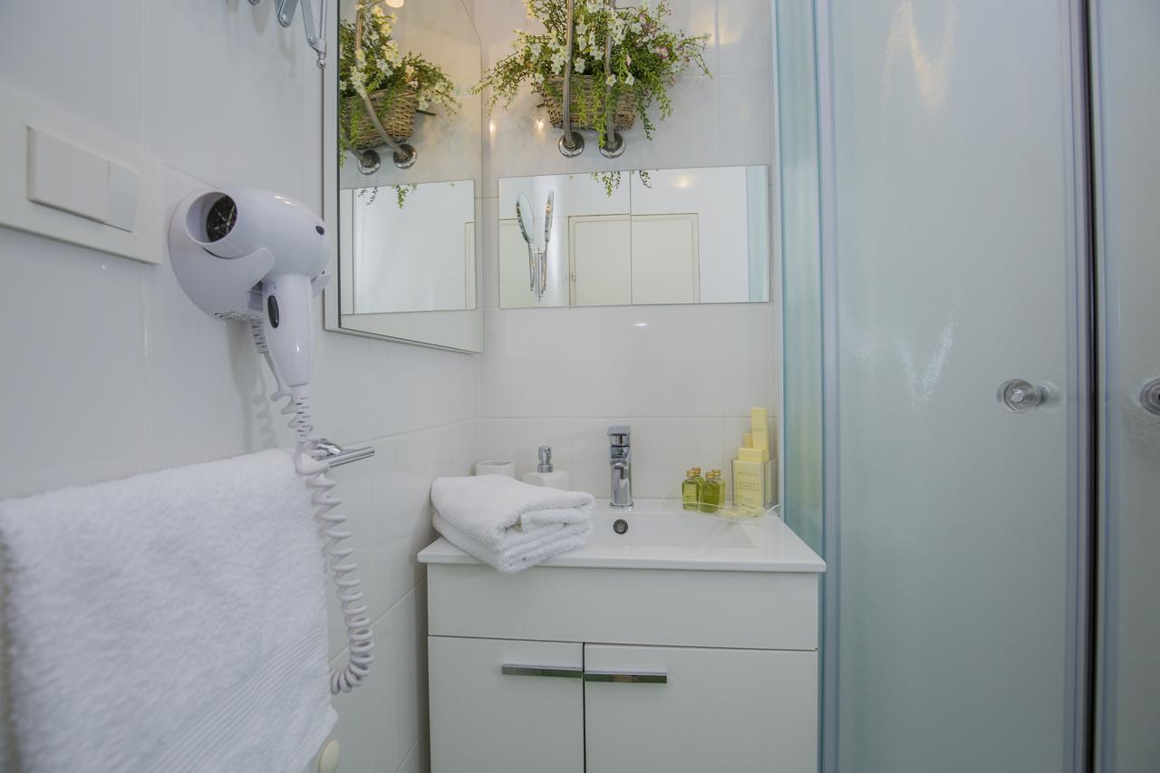 רוביני Apartments Javor מראה חיצוני תמונה